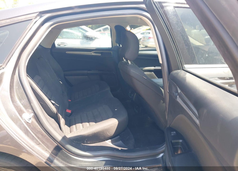 2017 FORD FUSION SE VIN: 3FA6P0H78HR397997