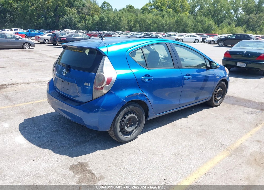 2013 TOYOTA PRIUS C TWO VIN: JTDKDTB39D1031866