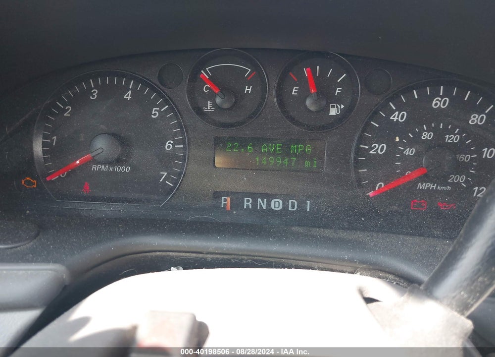 2005 FORD TAURUS SE VIN: 1FAFP53U75A292187