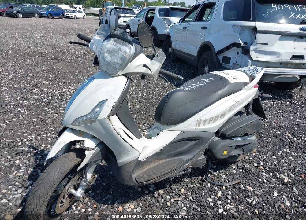 2013 PIAGGIO BV 350 VIN: ZAPM690T2D5002015
