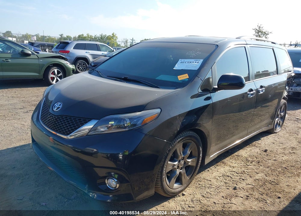 2015 TOYOTA SIENNA SE 8 PASSENGER VIN: 5TDXK3DCXFS646280