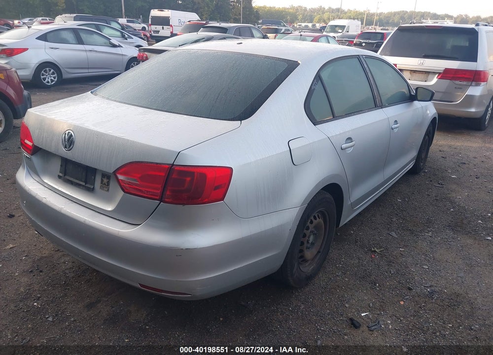 2012 VOLKSWAGEN JETTA 2.0L S VIN: 3VW2K7AJ8CM415360