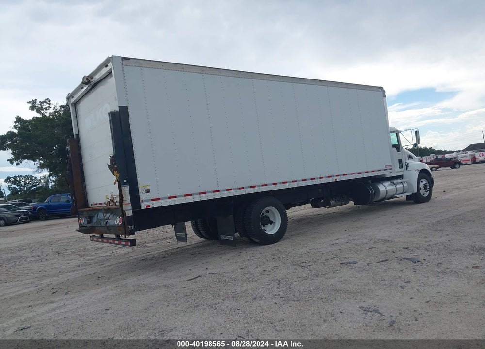 2017 KENWORTH T3 SERIES VIN: 2NKHHM6X9HM155831