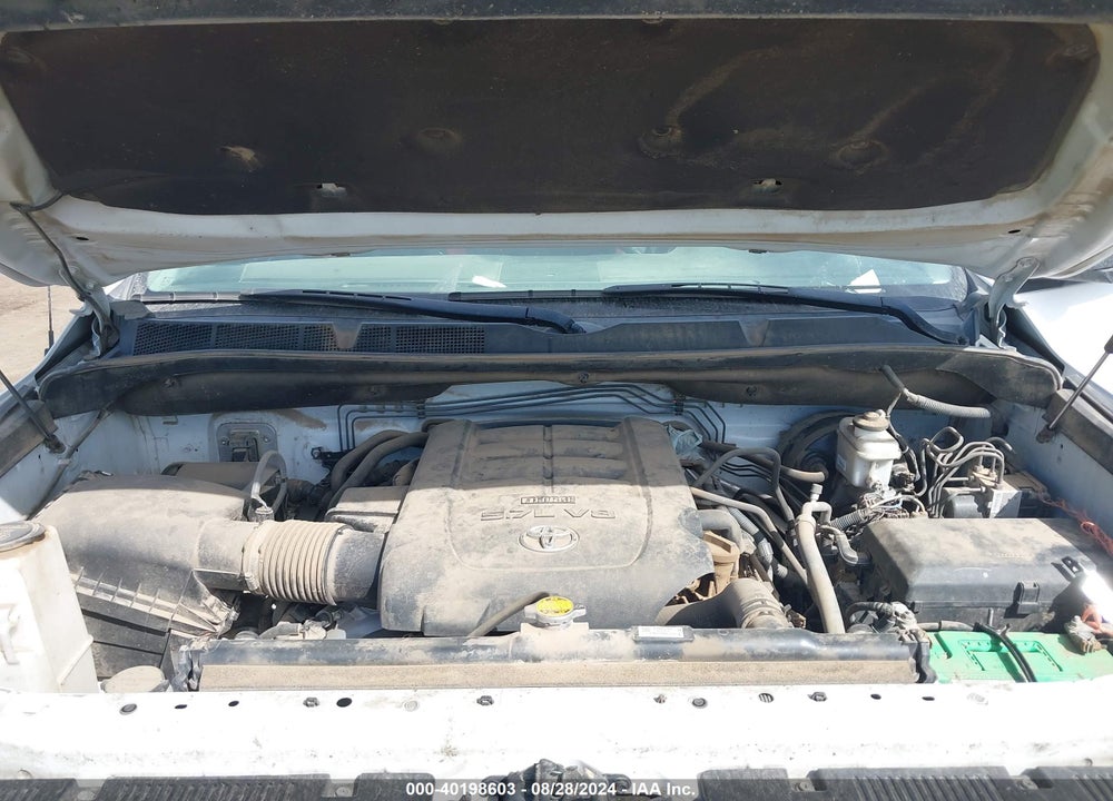 2016 TOYOTA TUNDRA SR5 5.7L V8 VIN: 5TFUY5F16GX565619