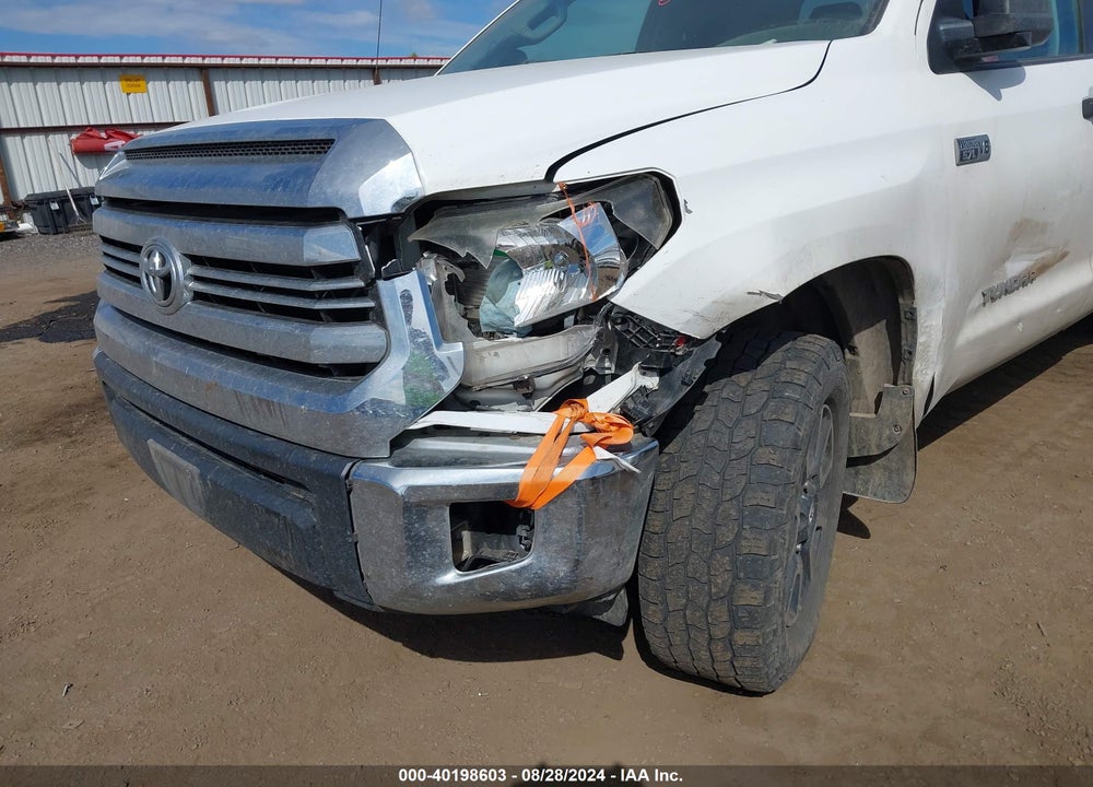2016 TOYOTA TUNDRA SR5 5.7L V8 VIN: 5TFUY5F16GX565619
