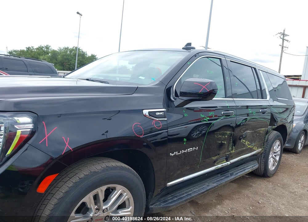 2022 GMC YUKON XL 4WD SLT VIN: 1GKS2GKD3NR185034