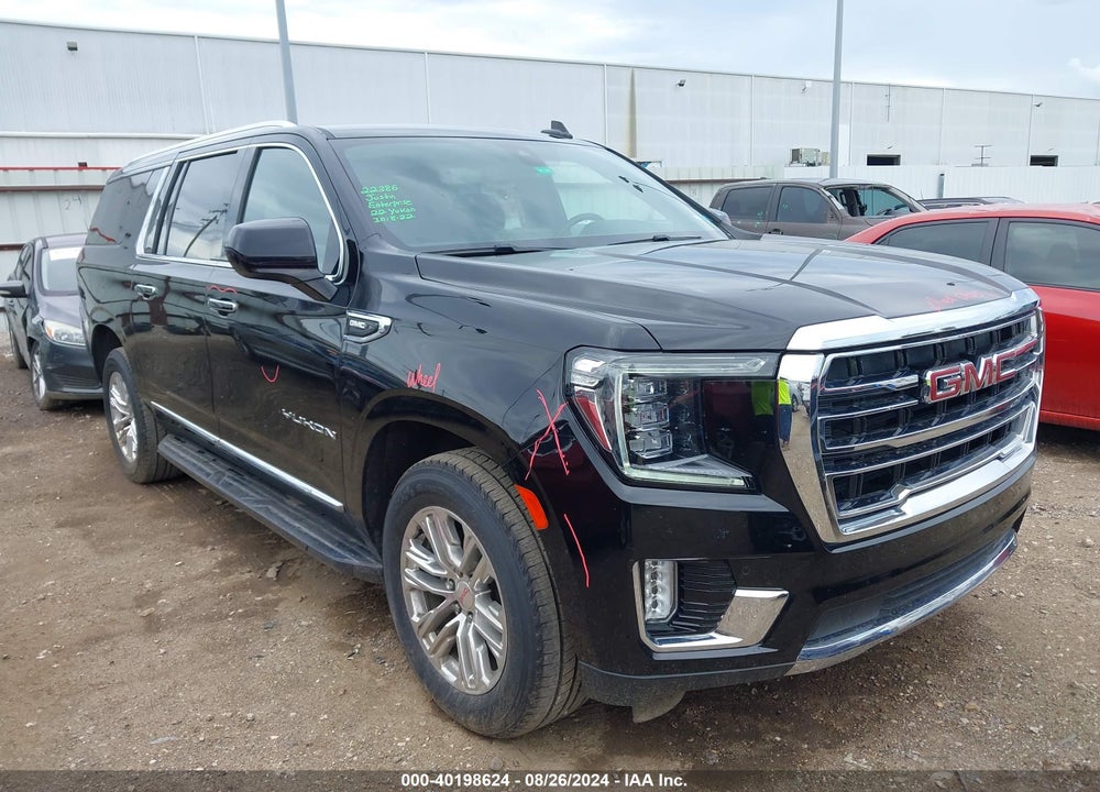2022 GMC YUKON XL 4WD SLT VIN: 1GKS2GKD3NR185034