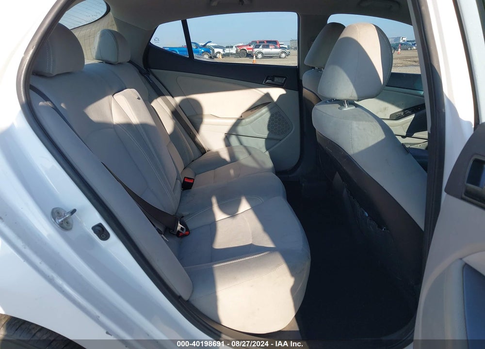 2012 KIA OPTIMA LX VIN: 5XXGM4A75CG080422