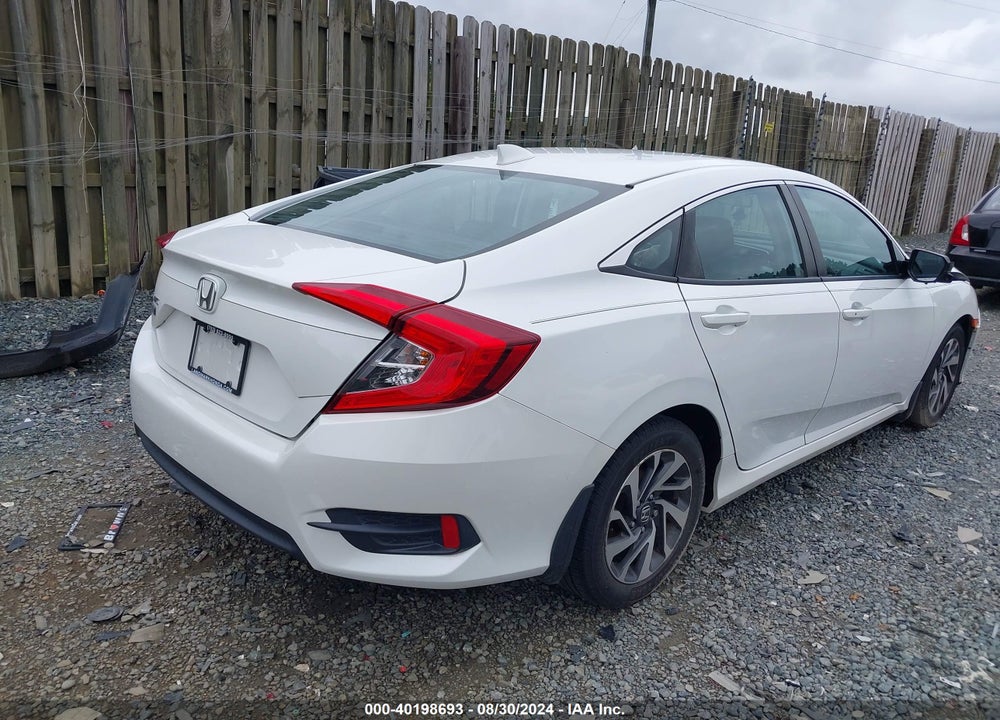 2018 HONDA CIVIC EX VIN: 2HGFC2F71JH557466