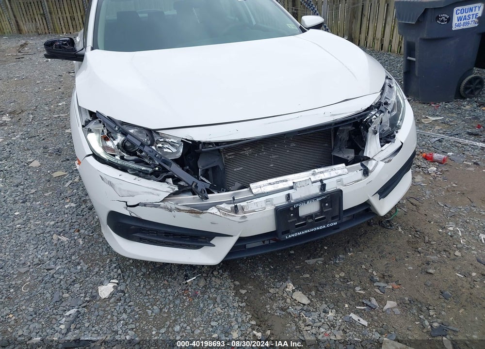 2018 HONDA CIVIC EX VIN: 2HGFC2F71JH557466