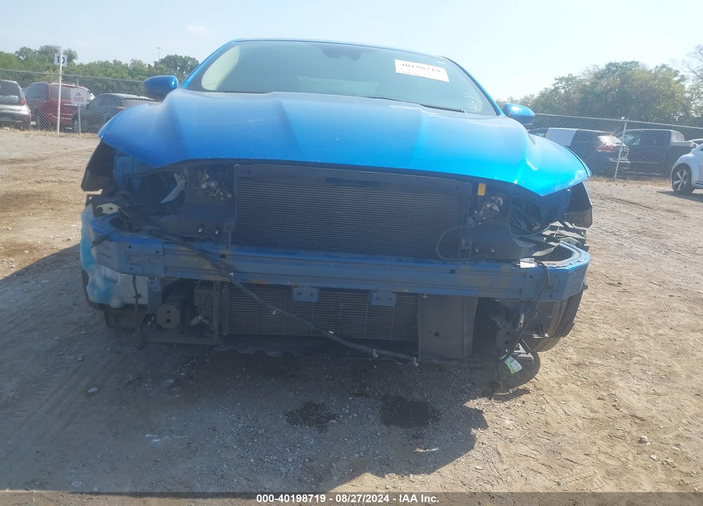 2019 FORD FUSION VIN: 3FA6P0HD0KR102064