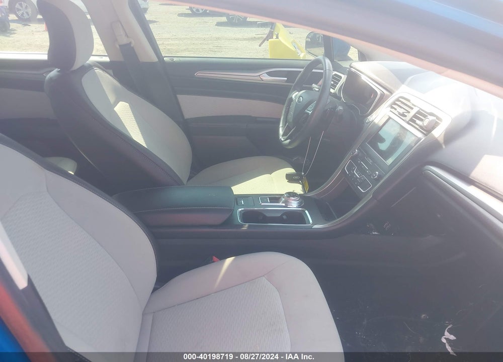 2019 FORD FUSION VIN: 3FA6P0HD0KR102064