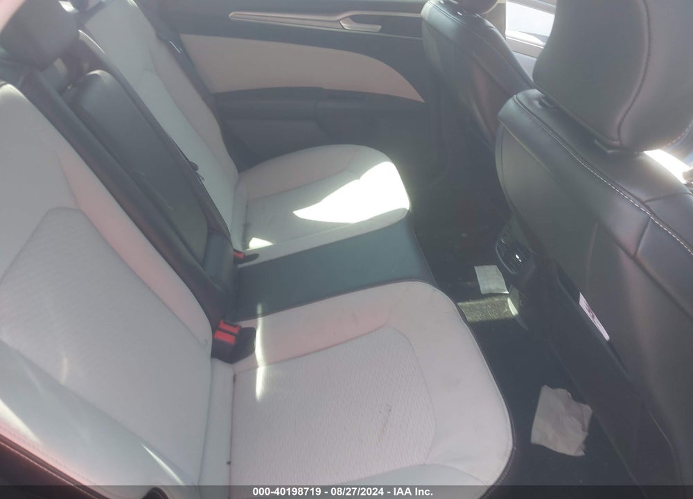 2019 FORD FUSION VIN: 3FA6P0HD0KR102064