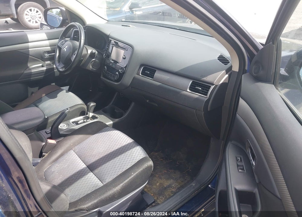 2014 MITSUBISHI OUTLANDER SE VIN: JA4AZ3A38EZ015606