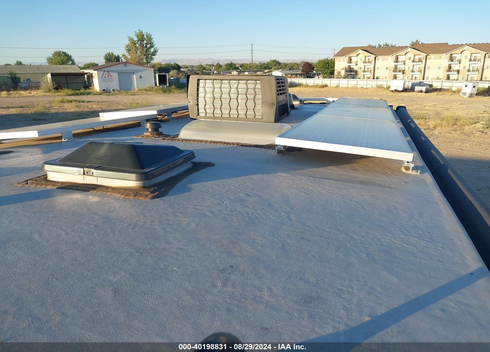 2023 GRAND DESIGN TRANSCEND 200 MK 25FT VIN: 573TT2523PDD05985