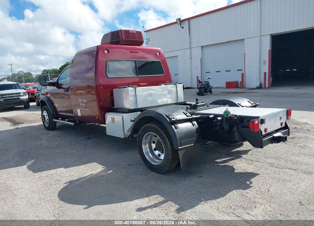 2019 RAM 4500 CHASSIS TRADESMAN/SLT VIN: 3C7WRLDLXKG573222