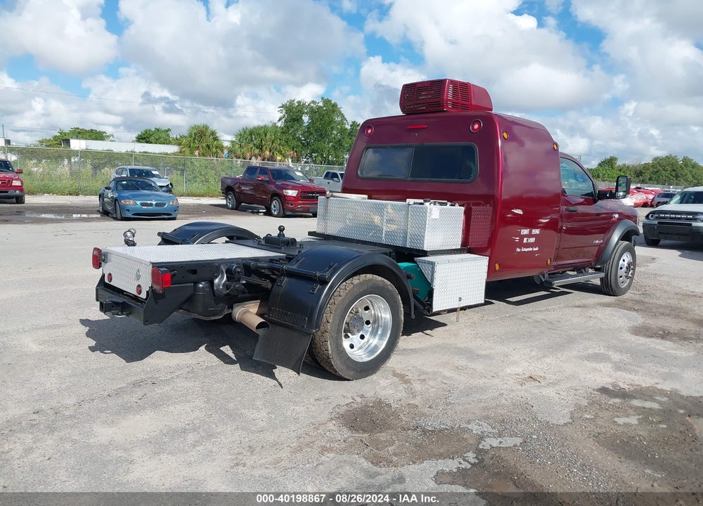 2019 RAM 4500 CHASSIS TRADESMAN/SLT VIN: 3C7WRLDLXKG573222