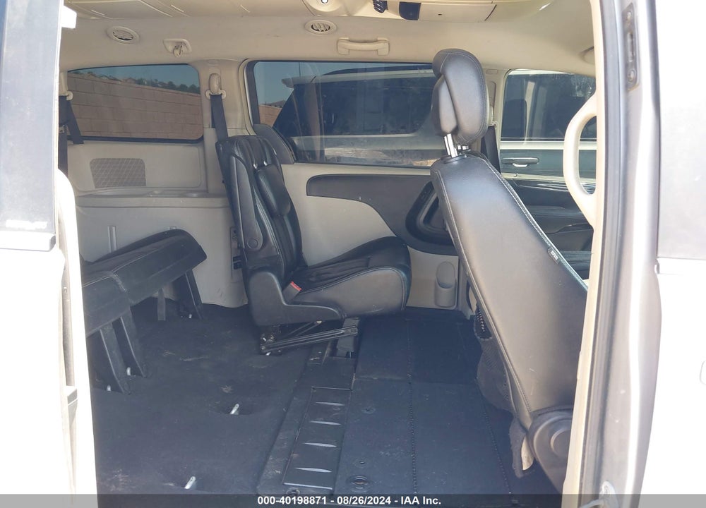 2013 CHRYSLER TOWN & COUNTRY TOURING VIN: 2C4RC1BG8DR779450