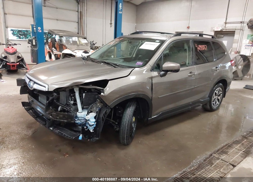 2021 SUBARU FORESTER PREMIUM VIN: JF2SKAFC7MH438243