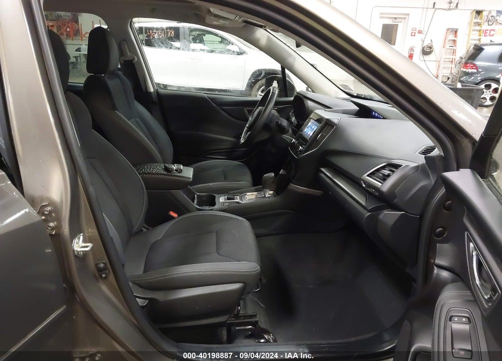 2021 SUBARU FORESTER PREMIUM VIN: JF2SKAFC7MH438243