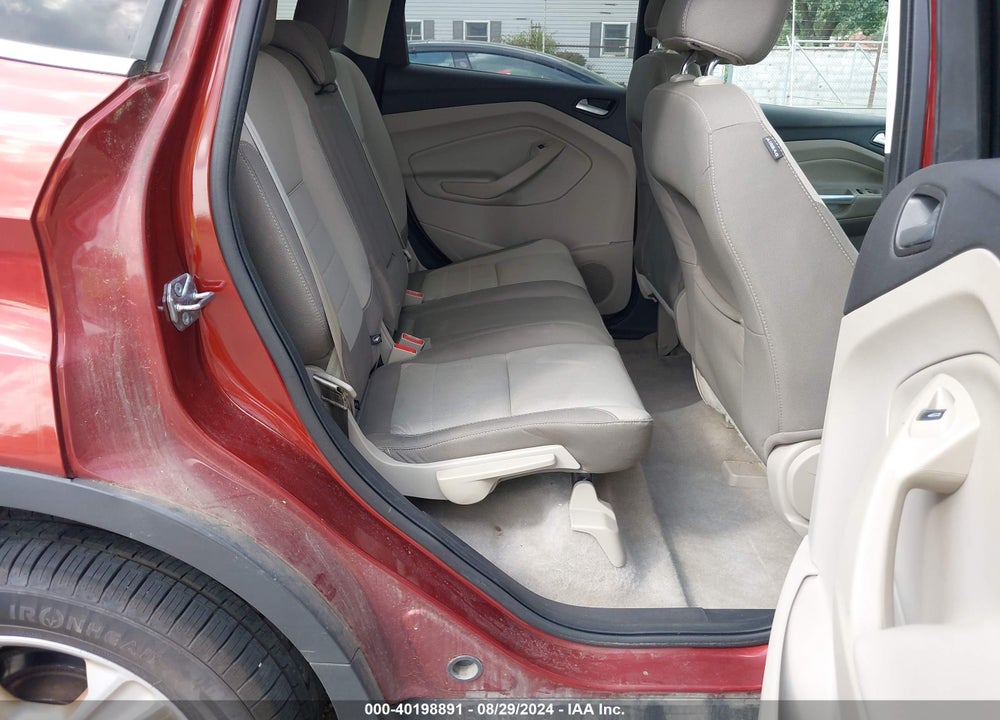 2015 FORD ESCAPE SE VIN: 1FMCU0G74FUA23167