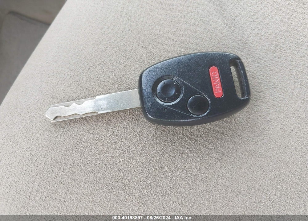 2006 HONDA CIVIC LX VIN: 1HGFA16596L022393
