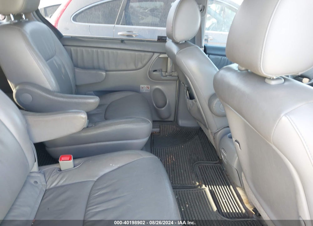 2009 TOYOTA SIENNA LIMITED VIN: 5TDZK22C89S270088