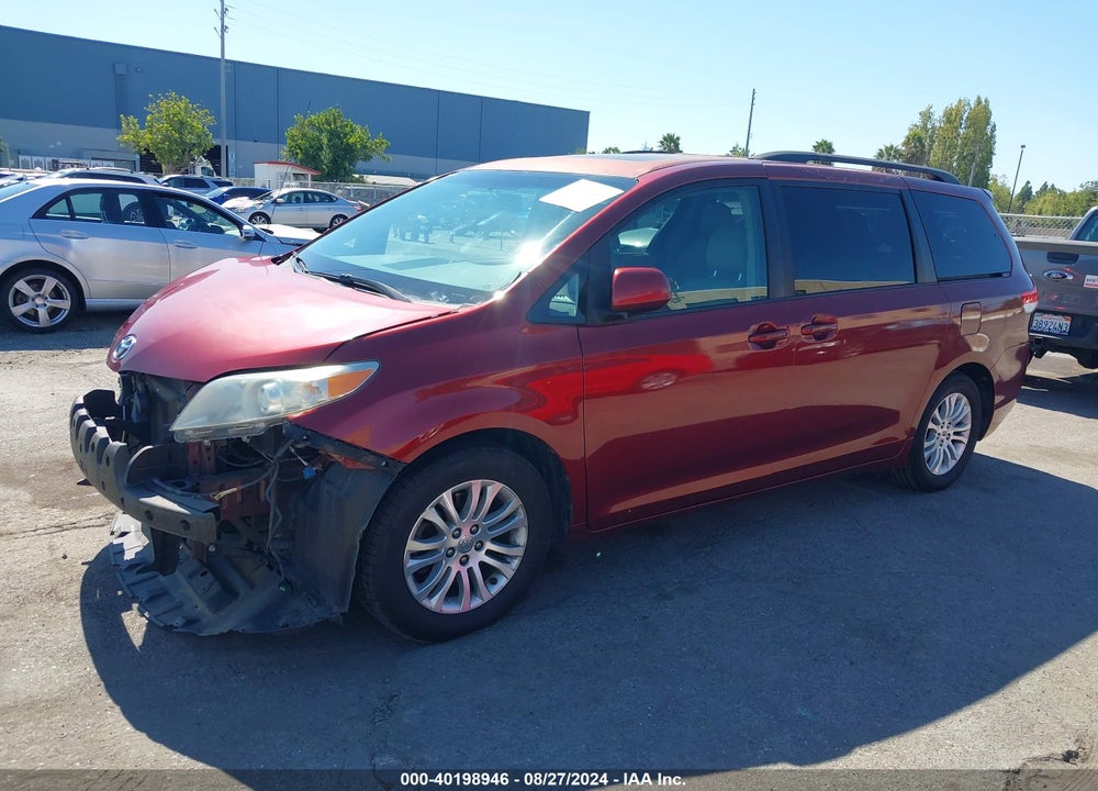 2011 TOYOTA SIENNA XLE V6 VIN: 5TDYK3DC4BS017466