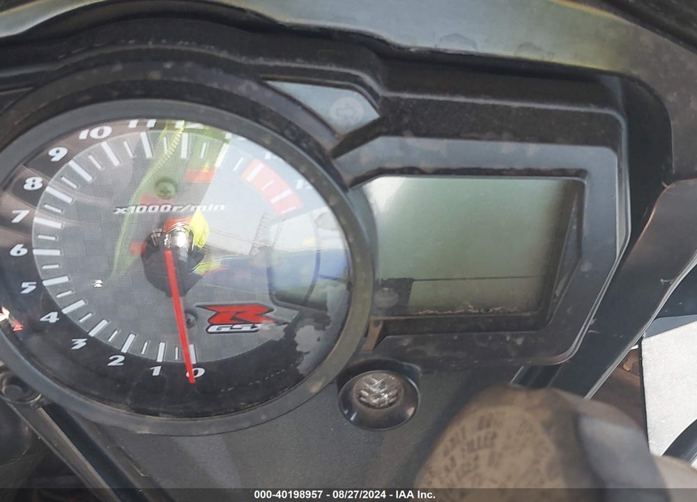 2007 SUZUKI GSX-R1000 VIN: JS1GT77A972102144