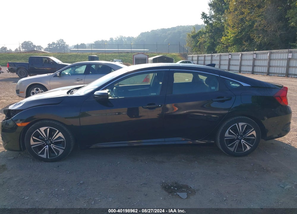 2018 HONDA CIVIC EX-T VIN: JHMFC1F38JX011618