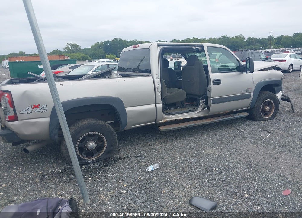2004 CHEVROLET SILVERADO 2500HD LS VIN: 1GCHK23214F200829