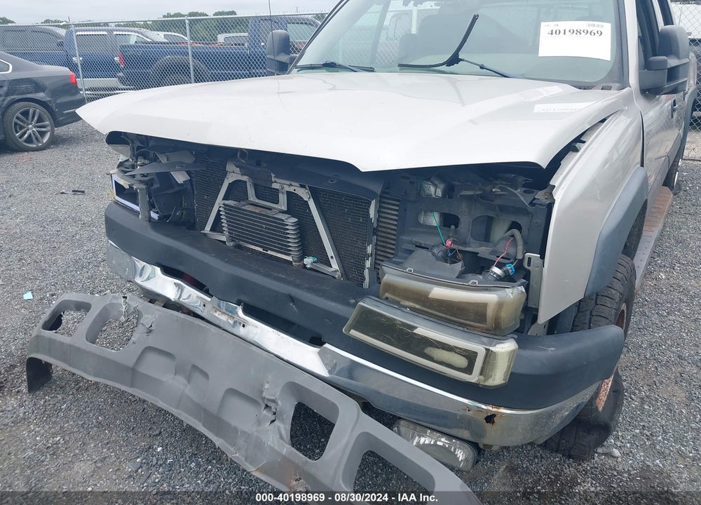 2004 CHEVROLET SILVERADO 2500HD LS VIN: 1GCHK23214F200829