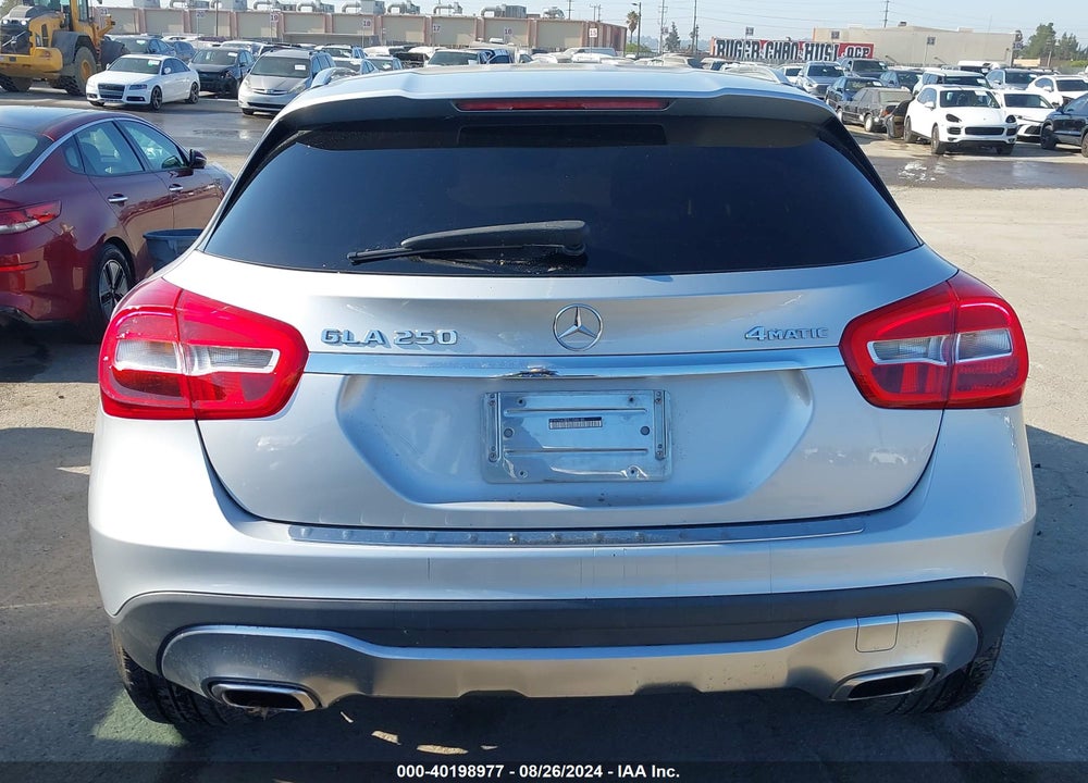 2020 MERCEDES-BENZ GLA 250 4MATIC VIN: W1NTG4GB9LU040185