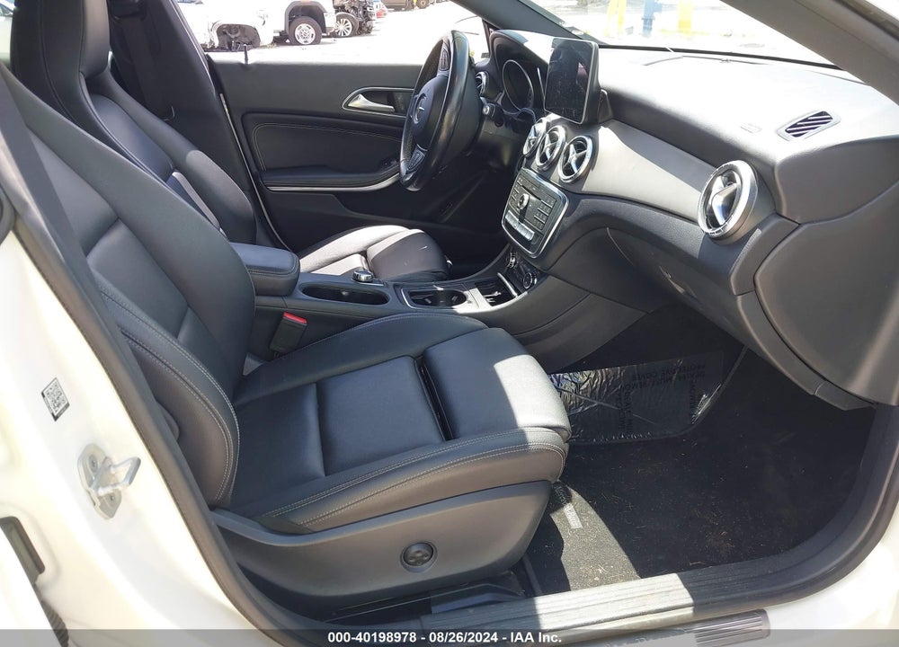 2017 MERCEDES-BENZ CLA 250 VIN: WDDSJ4EB4HN489207
