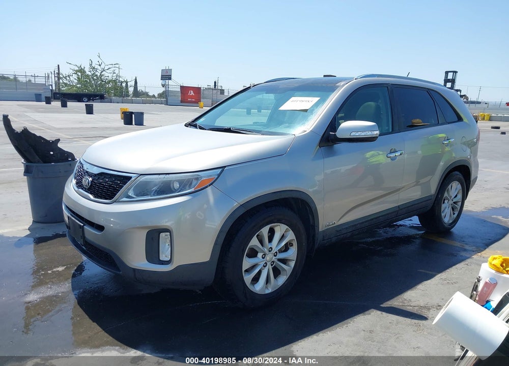 2015 KIA SORENTO VIN: 5XYKUDA70FG591269