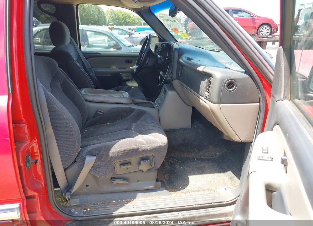 2000 GMC YUKON SLE VIN: 1GKEK13T6YJ107074