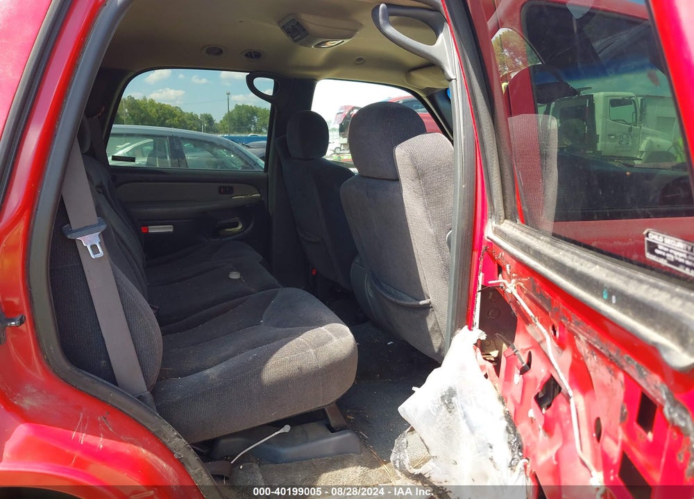 2000 GMC YUKON SLE VIN: 1GKEK13T6YJ107074