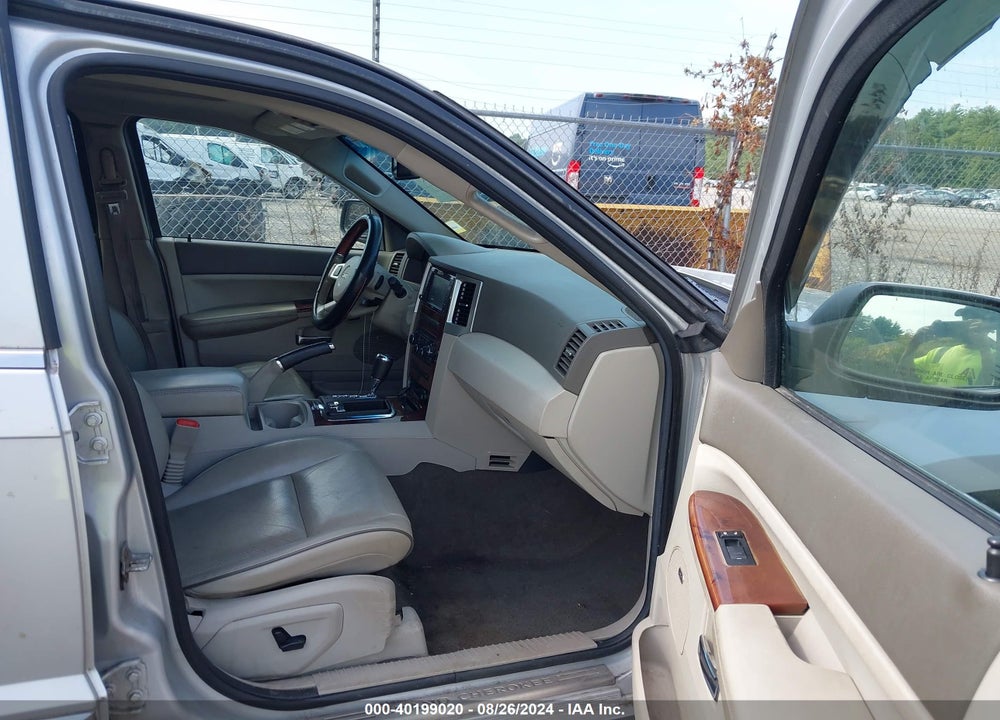 2009 JEEP GRAND CHEROKEE OVERLAND VIN: 1J8HR68T39C529697