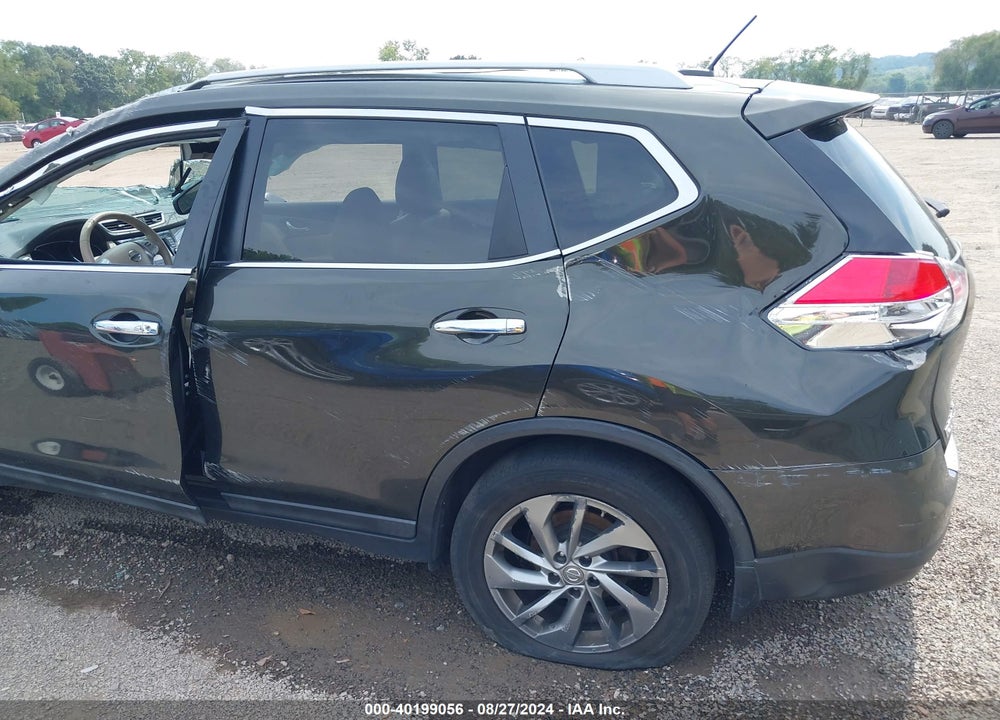2015 NISSAN ROGUE SL VIN: 5N1AT2MV8FC836347