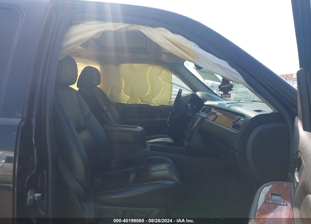 2007 GMC YUKON XL 1500 SLT VIN: 1GKFK16397R397262
