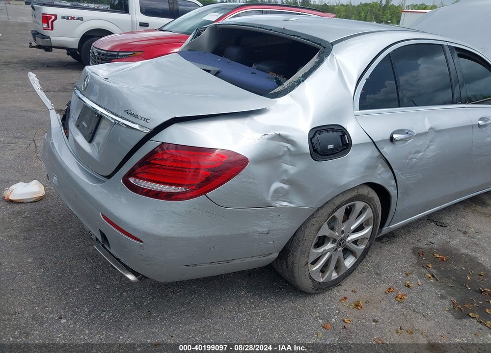 2018 MERCEDES-BENZ E 300 4MATIC VIN: WDDZF4KB4JA433558