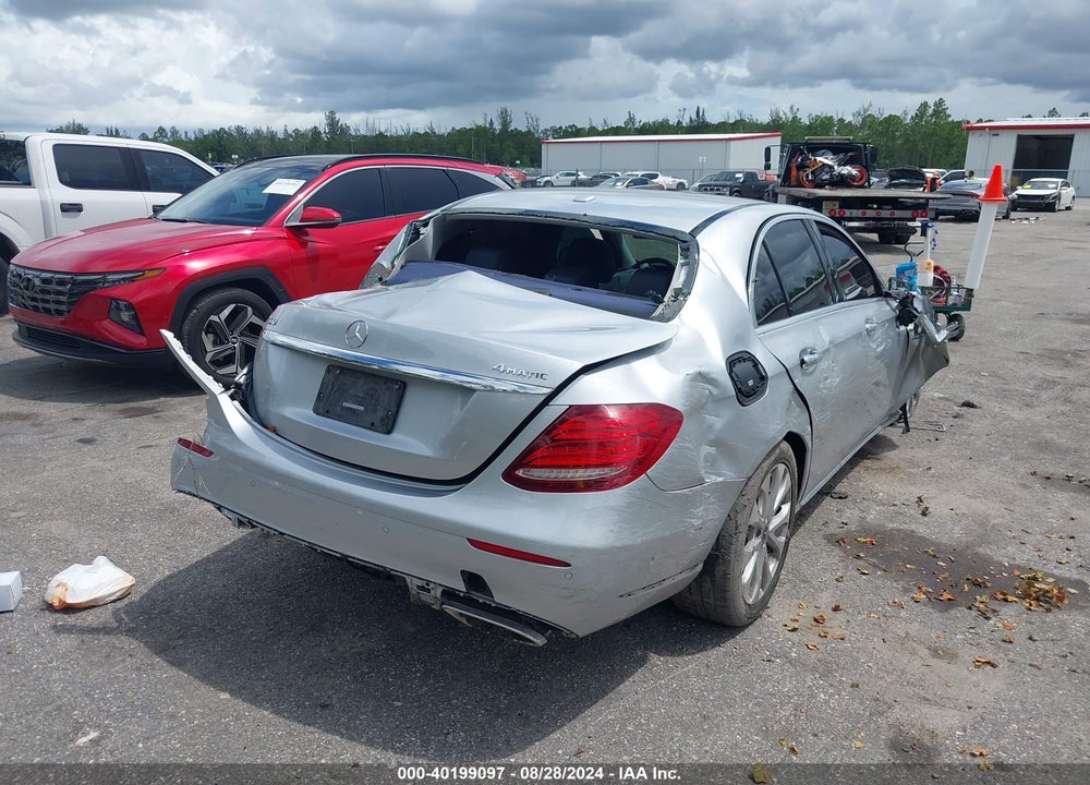 2018 MERCEDES-BENZ E 300 4MATIC VIN: WDDZF4KB4JA433558