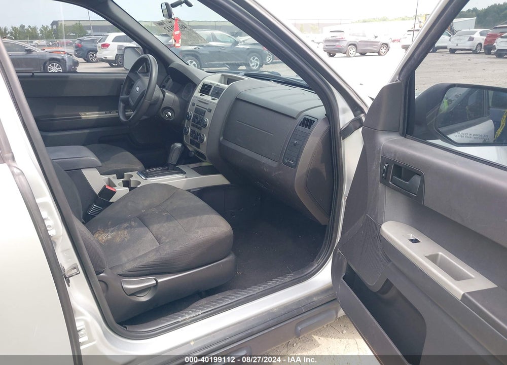 2008 FORD ESCAPE XLT VIN: 1FMCU03118KC90458