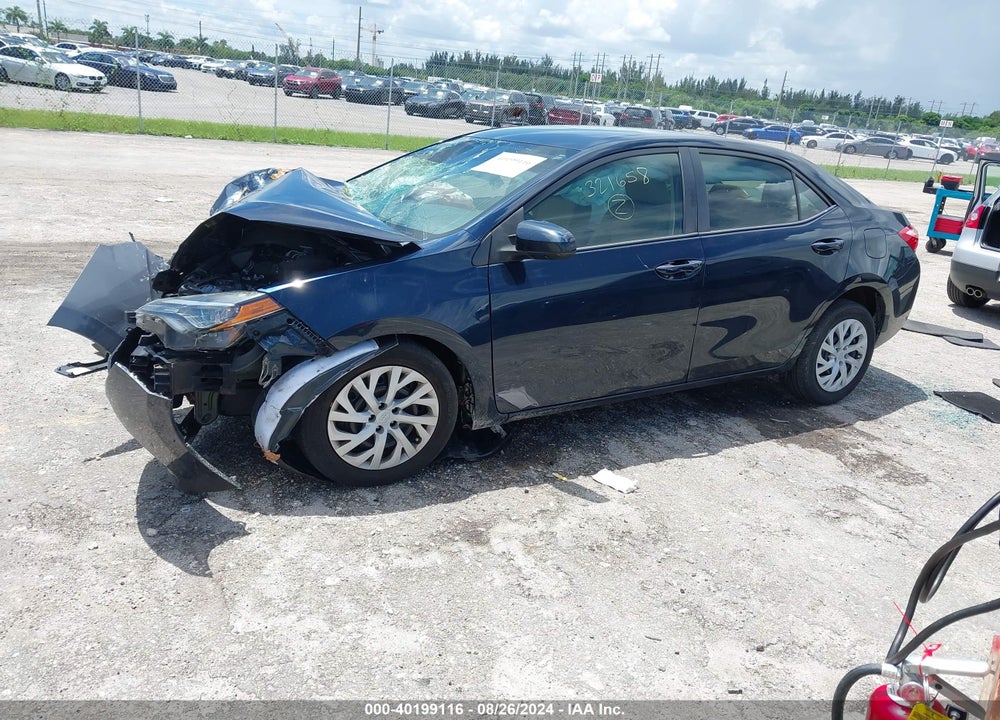 2018 TOYOTA COROLLA LE VIN: 5YFBURHE5JP809888