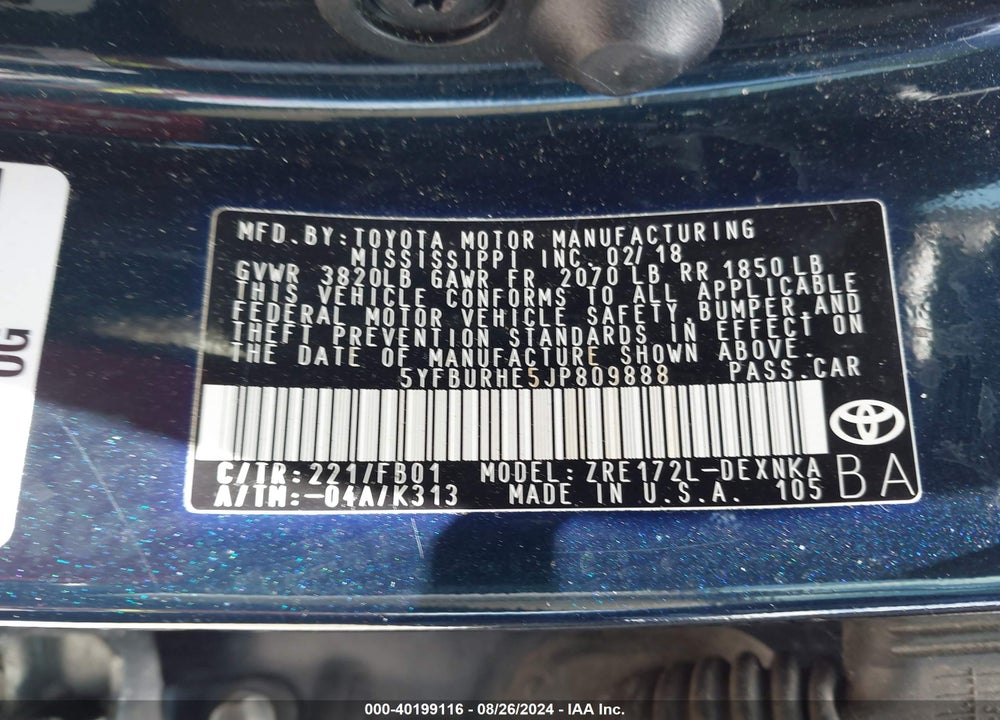 2018 TOYOTA COROLLA LE VIN: 5YFBURHE5JP809888