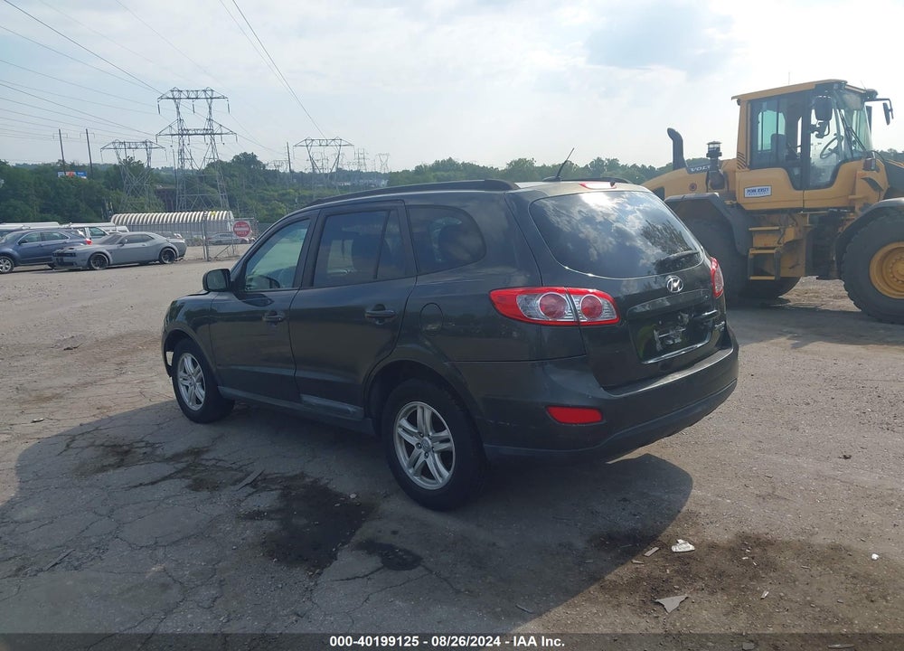 2011 HYUNDAI SANTA FE GLS VIN: 5XYZGDAB8BG071390