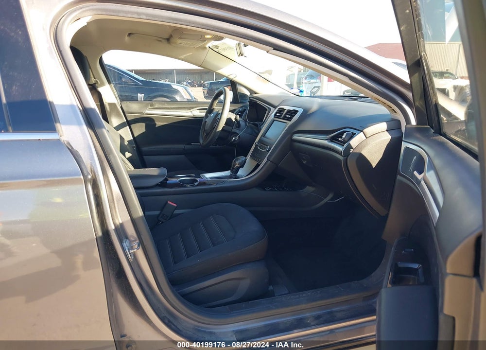 2013 FORD FUSION SE VIN: 3FA6P0H72DR303235