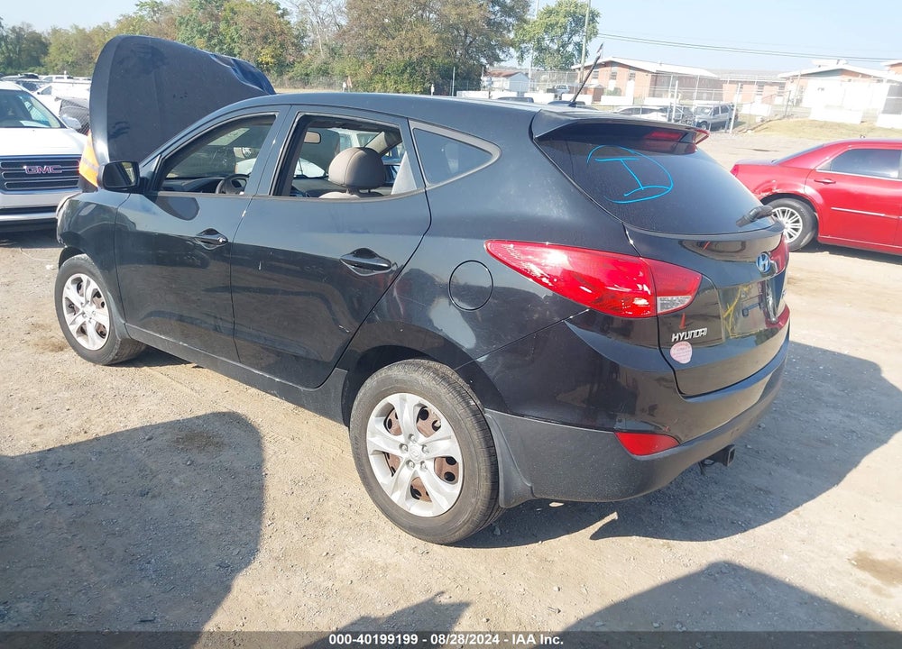2012 HYUNDAI TUCSON VIN: KM8JT3AB0CU421061