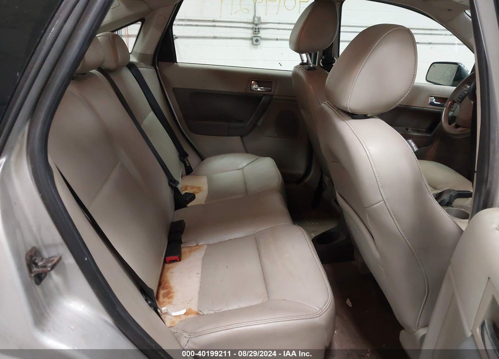 2010 FORD FOCUS SEL VIN: 1FAHP3HNXAW216961