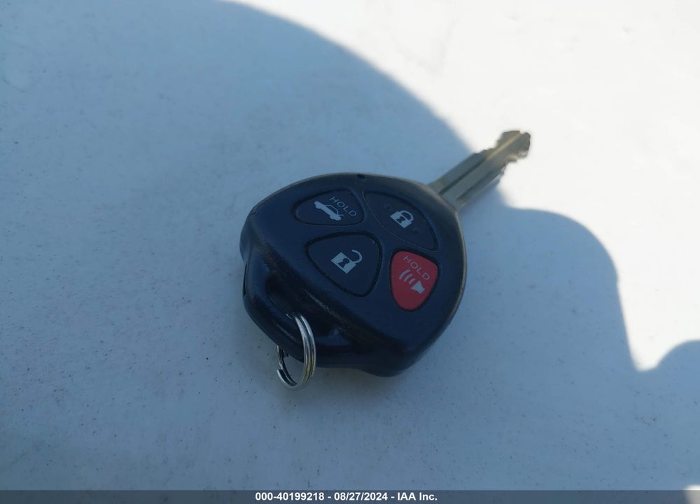 2011 TOYOTA CAMRY LE VIN: 4T1BF3EKXBU743761